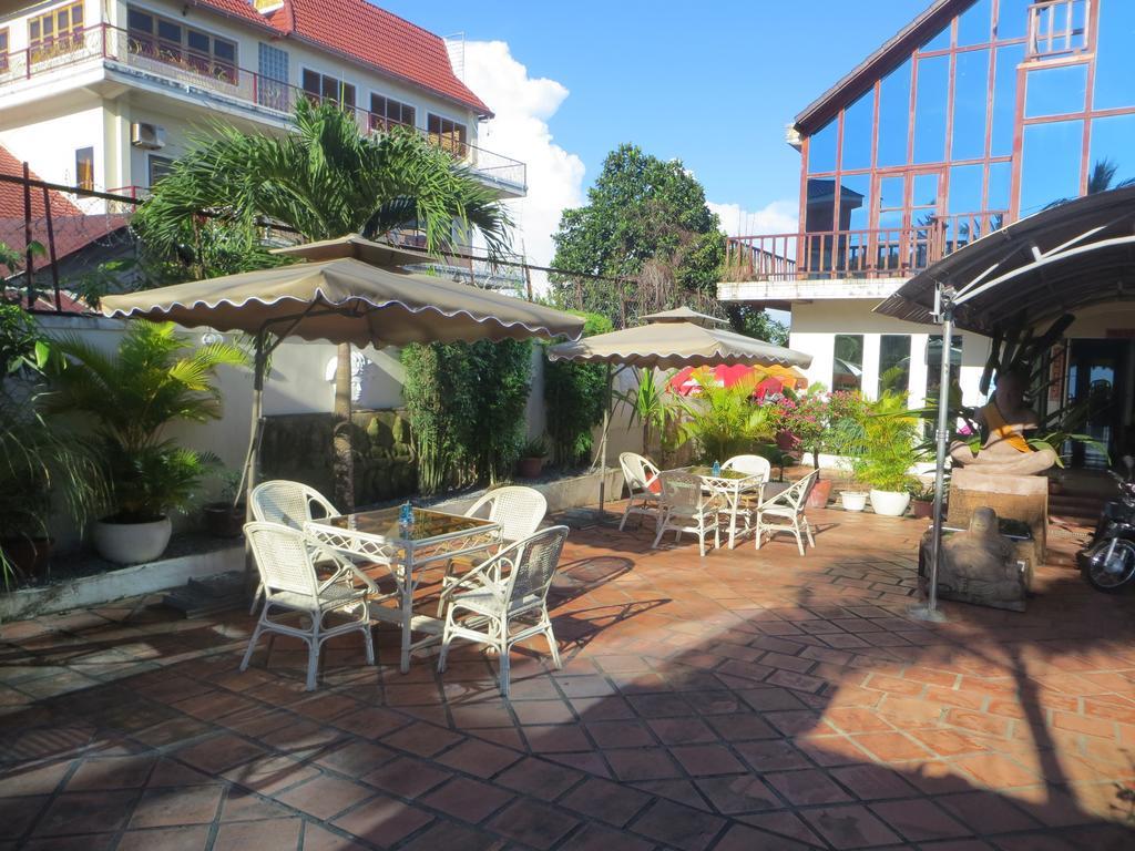 Divers Hotel Sihanoukville Extérieur photo