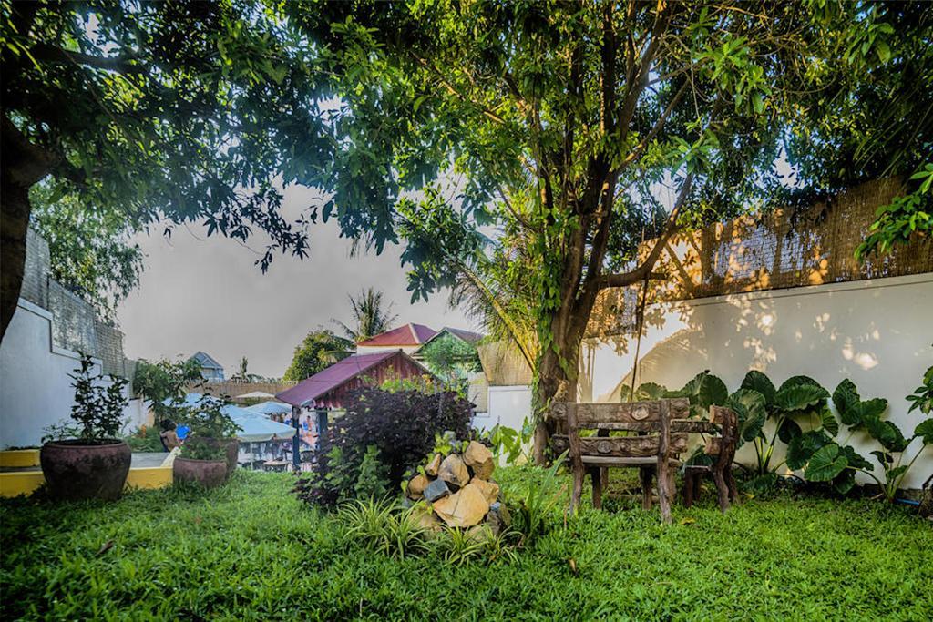 Divers Hotel Sihanoukville Extérieur photo